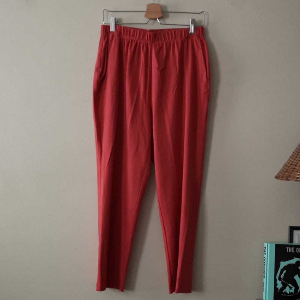 Lands' End Red-Orange Sport Knit Straight Leg New w/out Tags Medium & Large
